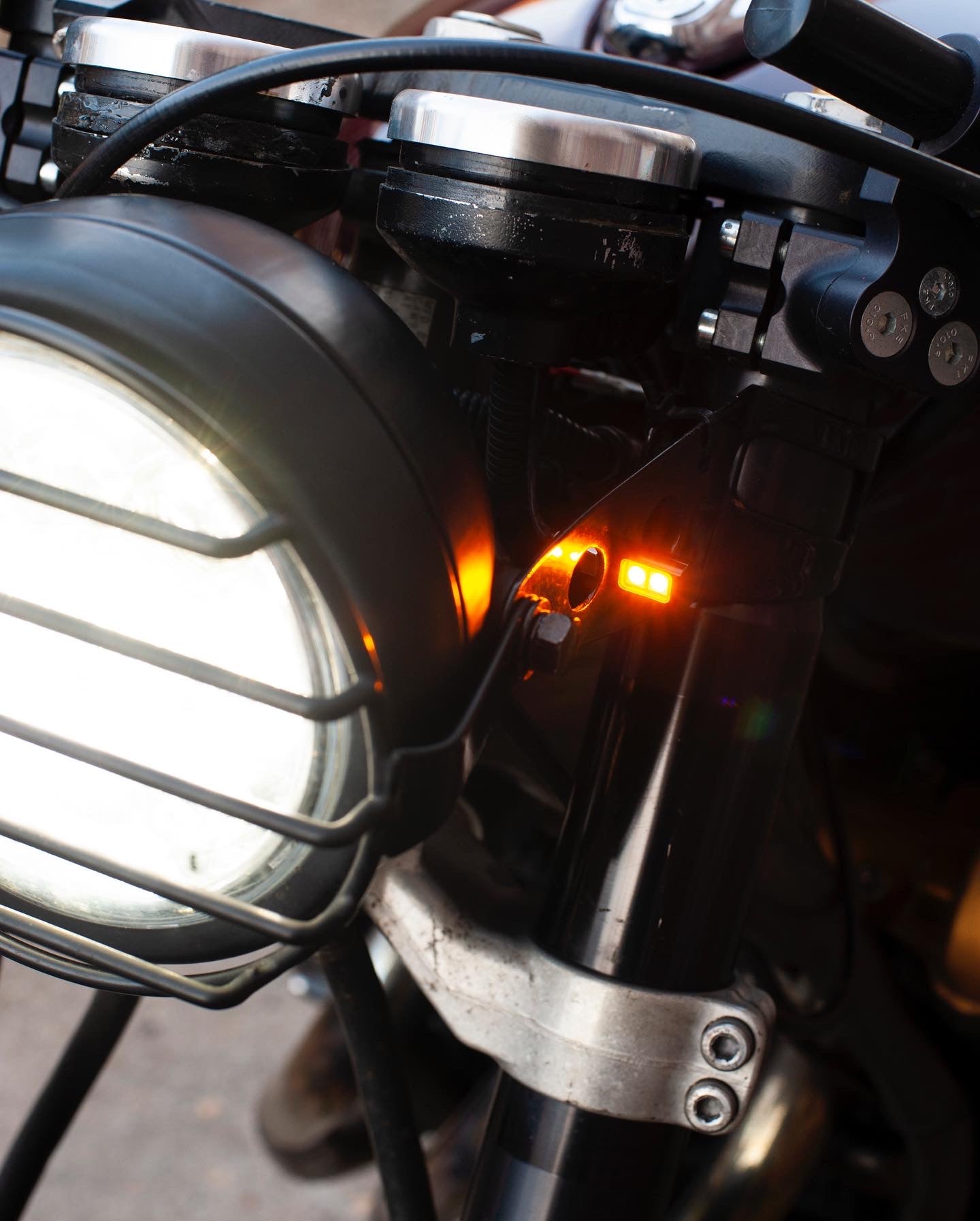 Mini LED turn signals